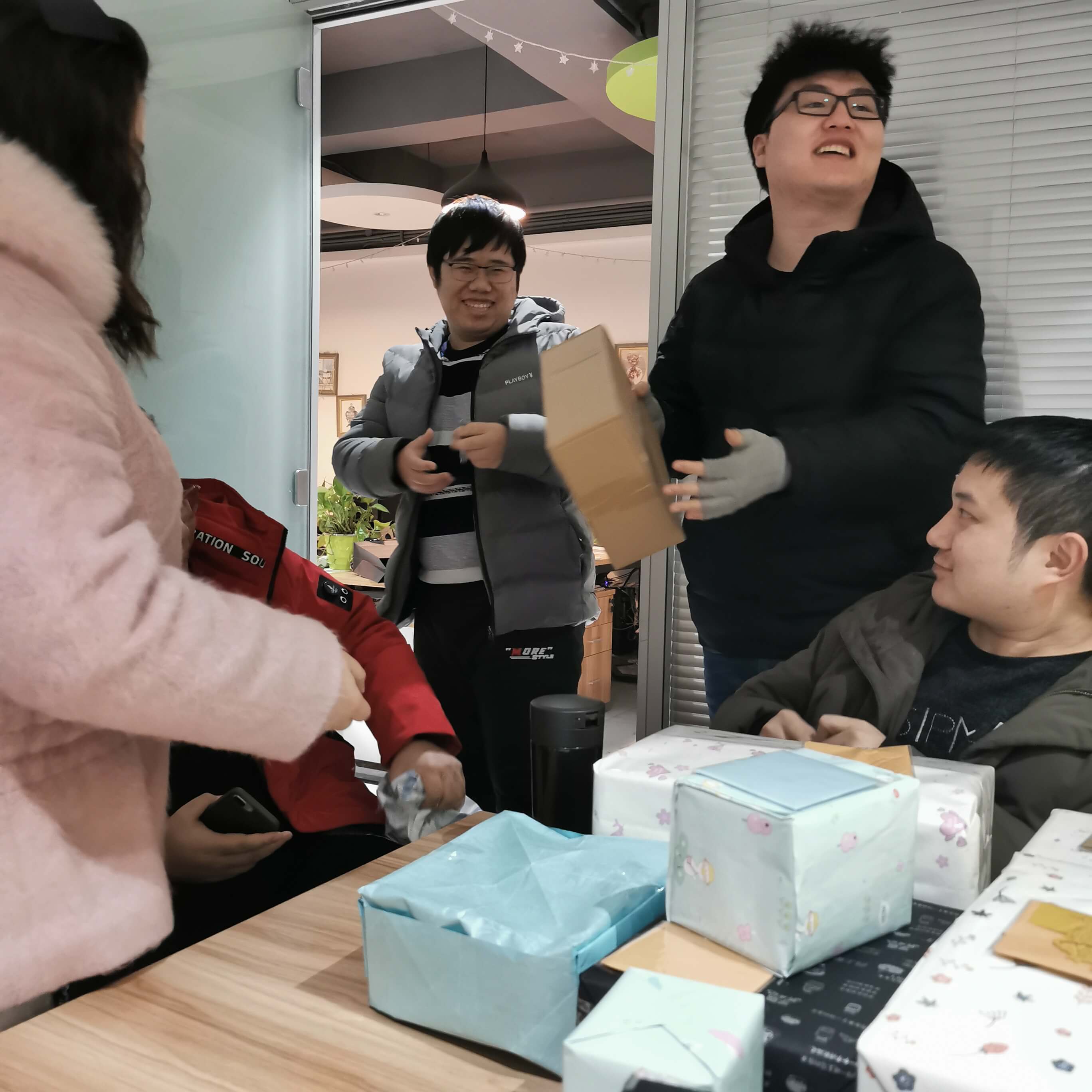 1611126695503809.jpg 1611126695503809.jpg